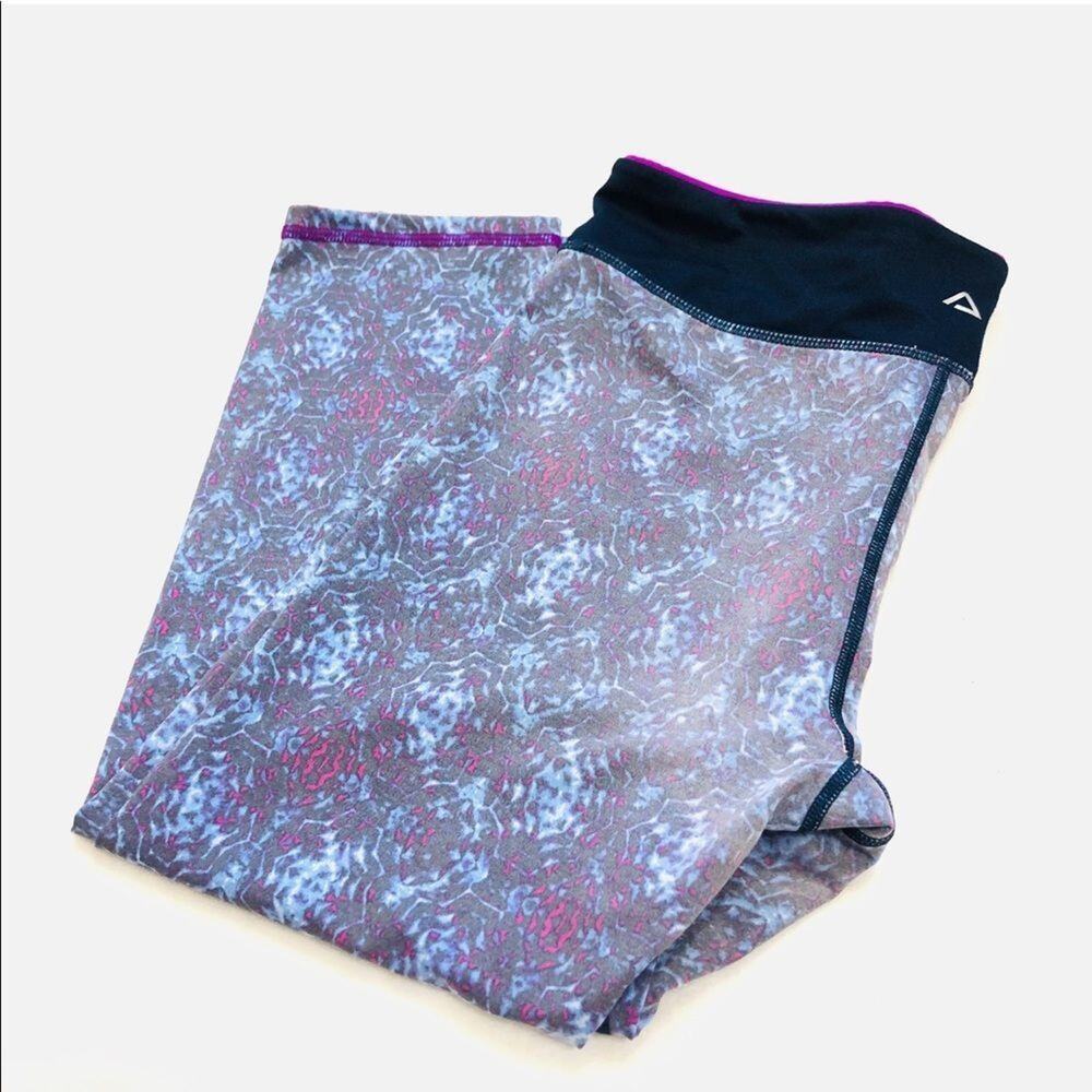 Áttivo Capri Legging Size Large